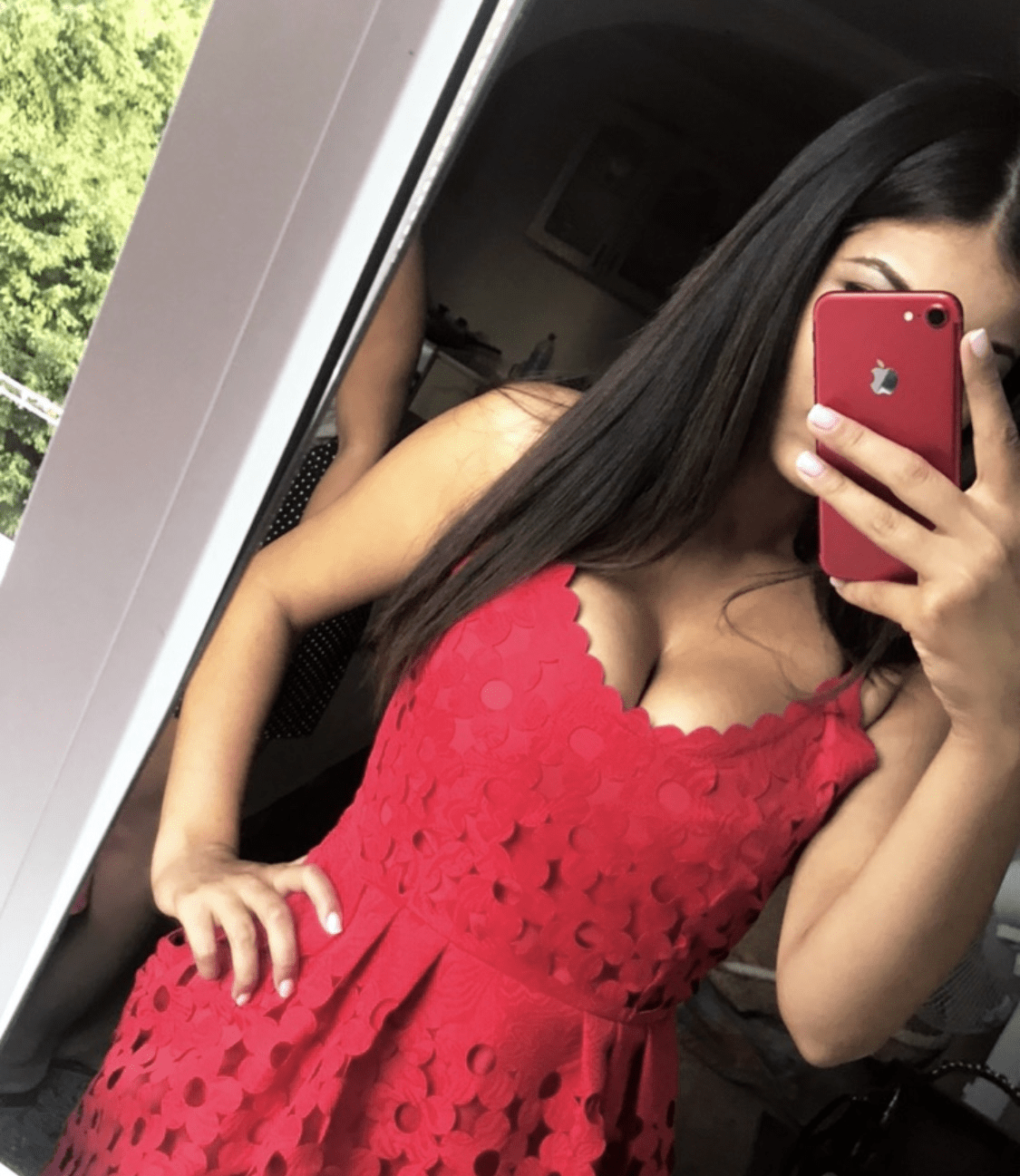 Аксинья привлекальеная девушка из Иловайска цена от 3000 руб