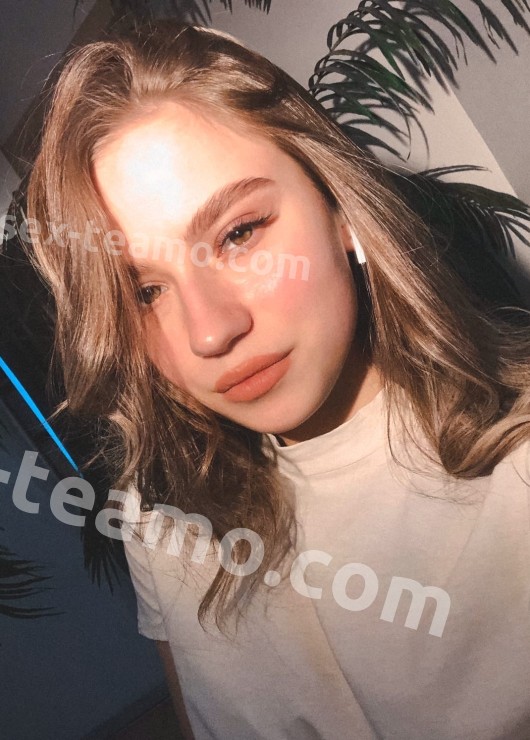 Катерина привлекательная девушка из Иловайска цена от 3500 руб