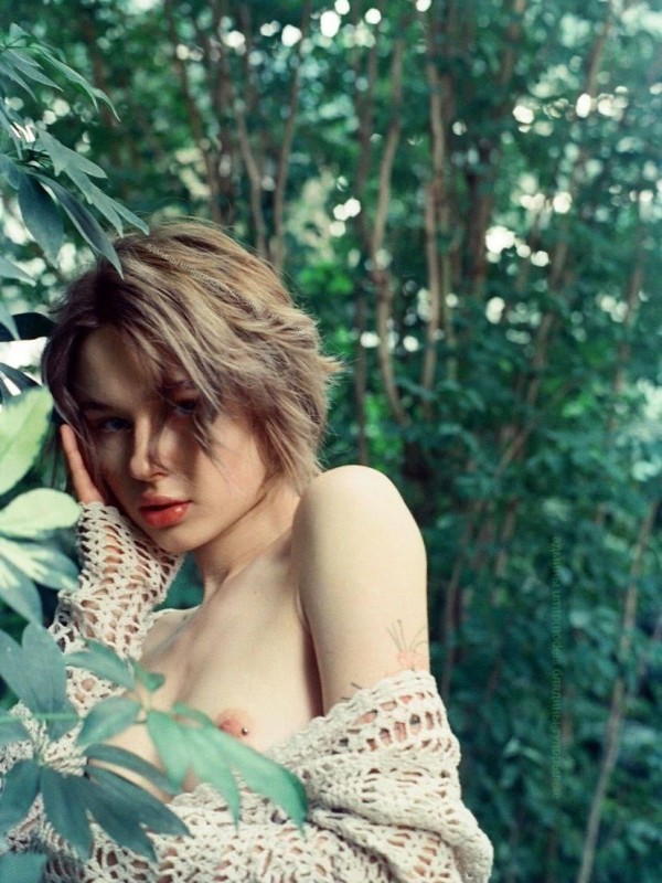 Алина привлекательная девушка из Иловайска цена от 7000 руб